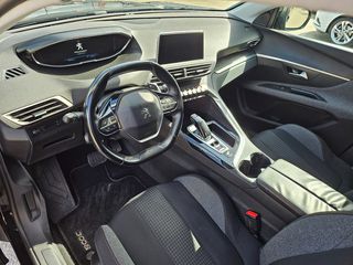 Peugeot 3008 2019-thumb-9