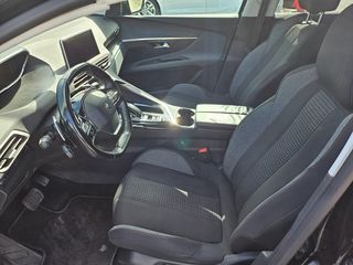 Peugeot 3008 2019-thumb-15