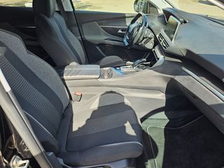 Peugeot 3008 2019-thumb-16