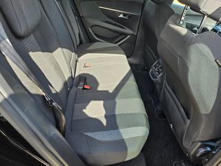 Peugeot 3008 2019-thumb-18
