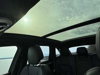 Porsche Cayenne 2016 Hybrid S-thumb-4