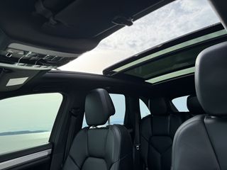 Porsche Cayenne 2016 Hybrid S-thumb-7