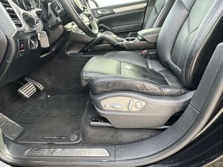 Porsche Cayenne 2016 Hybrid S-thumb-14