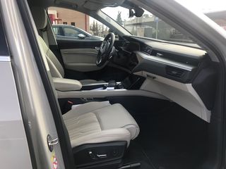 Audi e-tron 2021 Etron 55-thumb-8