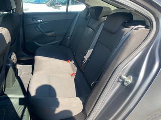 Opel Insignia 2010 1.8-thumb-8