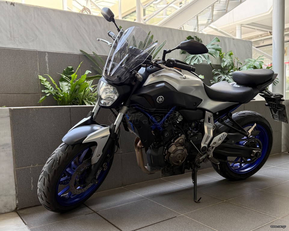 Yamaha MT-07 2015 Blue core