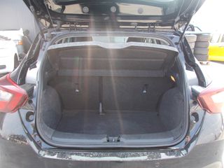Nissan Micra 2018 IG-T 90 Acenta-thumb-14