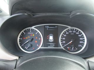 Nissan Micra 2018 IG-T 90 Acenta-thumb-30