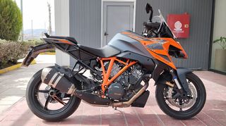 KTM 1290 Super Duke GT '23