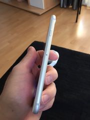 Apple iPhone 7 Silver (32GB)-thumb-6