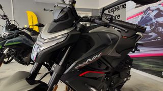 CFmoto 450NK 2026 GALAXY GREY 2026-thumb-13