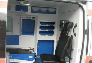 Ασθενοφόρο Ford 2014 TRANSIT TURBO DIESEL-thumb-10
