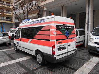 Ασθενοφόρο Ford 2014 TRANSIT TURBO DIESEL-thumb-1