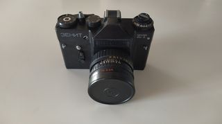Zenit ET 35mm Film Camera with Helios 44-M 58mm F2 lens