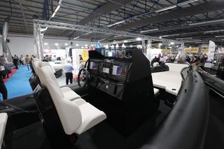 Range Rib 2027 Sport Line 25-thumb-10