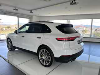 Porsche Cayenne 2019 Βενζίνη Hybrid-thumb-3