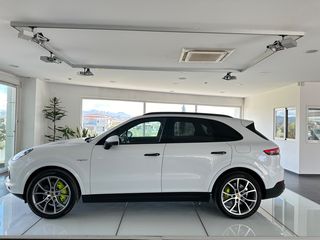 Porsche Cayenne 2019 Βενζίνη Hybrid-thumb-4