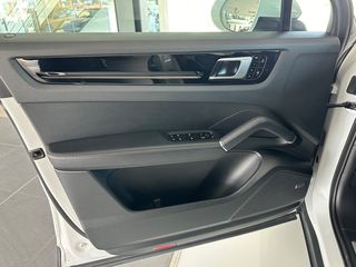 Porsche Cayenne 2019 Βενζίνη Hybrid-thumb-26