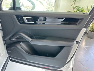 Porsche Cayenne 2019 Βενζίνη Hybrid-thumb-27