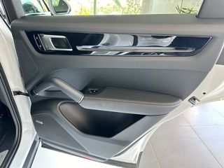 Porsche Cayenne 2019 Βενζίνη Hybrid-thumb-28