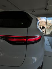 Porsche Cayenne 2019 Βενζίνη Hybrid-thumb-30