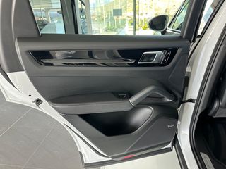 Porsche Cayenne 2019 Βενζίνη Hybrid-thumb-31
