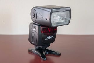 Nikon Speedlight SB700