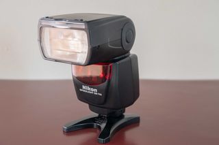 Nikon Speedlight SB700