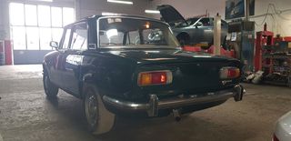 Alfa Romeo Giulia 1970 1750-thumb-9