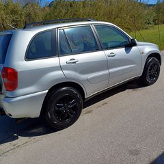 Toyota RAV 4 '03