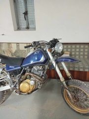 Yamaha XT 550 1983-thumb-1