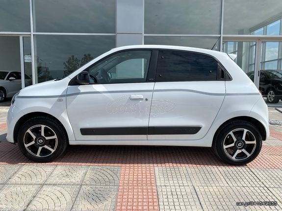 Renault Twingo '19 *LIMITED * 1.0 70PS * BOOK SERVICE