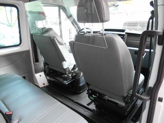 Ford 2013 transit-thumb-9