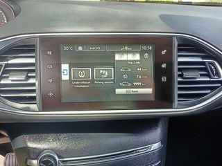 Peugeot 308 2015 1.2 e-THP GT-Line 130Hp-thumb-17