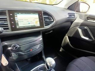 Peugeot 308 2015 1.2 e-THP GT-Line 130Hp-thumb-18