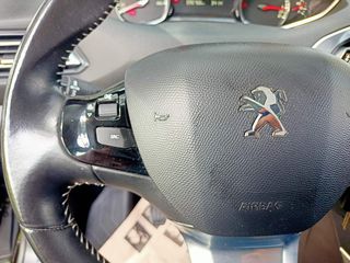 Peugeot 308 2015 1.2 e-THP GT-Line 130Hp-thumb-11