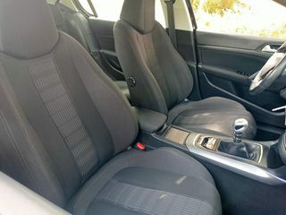 Peugeot 308 2015 1.2 e-THP GT-Line 130Hp-thumb-24