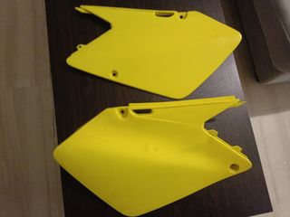 Πλαϊνά φτερά RMZ 450-thumb-2