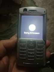 Sony Ericsson P990i -thumb-3