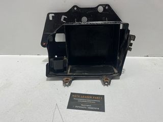 ΒΑΣΗ ΜΠΑΤΑΡΙΑΣ HONDA FES 250 FORESIGHT *MOTO LEADER PARTS*