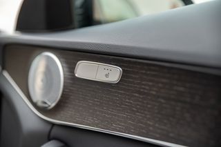 Mercedes-Benz C 200 2018 4MATIC 9G-TRONIC-thumb-81