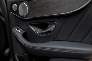 Mercedes-Benz C 200 2018 4MATIC 9G-TRONIC-thumb-87