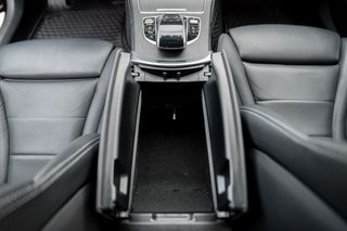 Mercedes-Benz C 200 2018 4MATIC 9G-TRONIC-thumb-41
