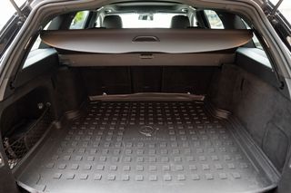 Mercedes-Benz C 200 2018 4MATIC 9G-TRONIC-thumb-101