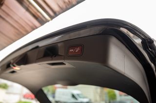 Mercedes-Benz C 200 2018 4MATIC 9G-TRONIC-thumb-99