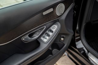 Mercedes-Benz C 200 2018 4MATIC 9G-TRONIC-thumb-64
