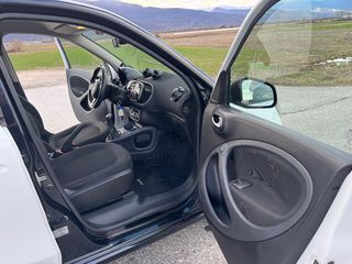 Smart ForFour 2018-thumb-8