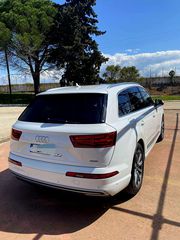 Audi Q7 '18  e-tron quattro s line