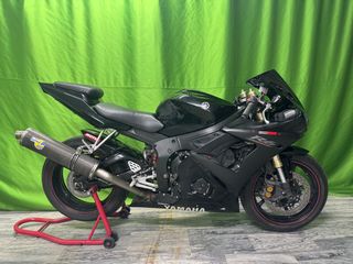 Yamaha YZF-R6 '05 Upside down