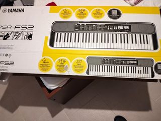 Yamaha psr-52